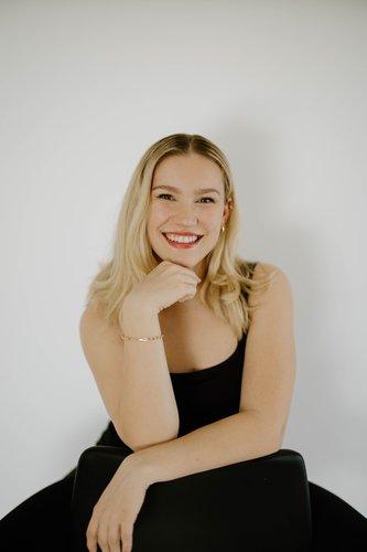 mobile - carousel-hero-element image-6