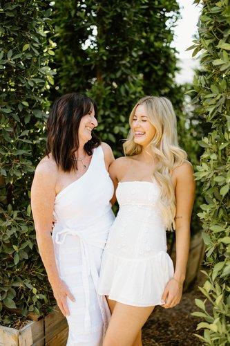 mobile - carousel-hero-element image-7