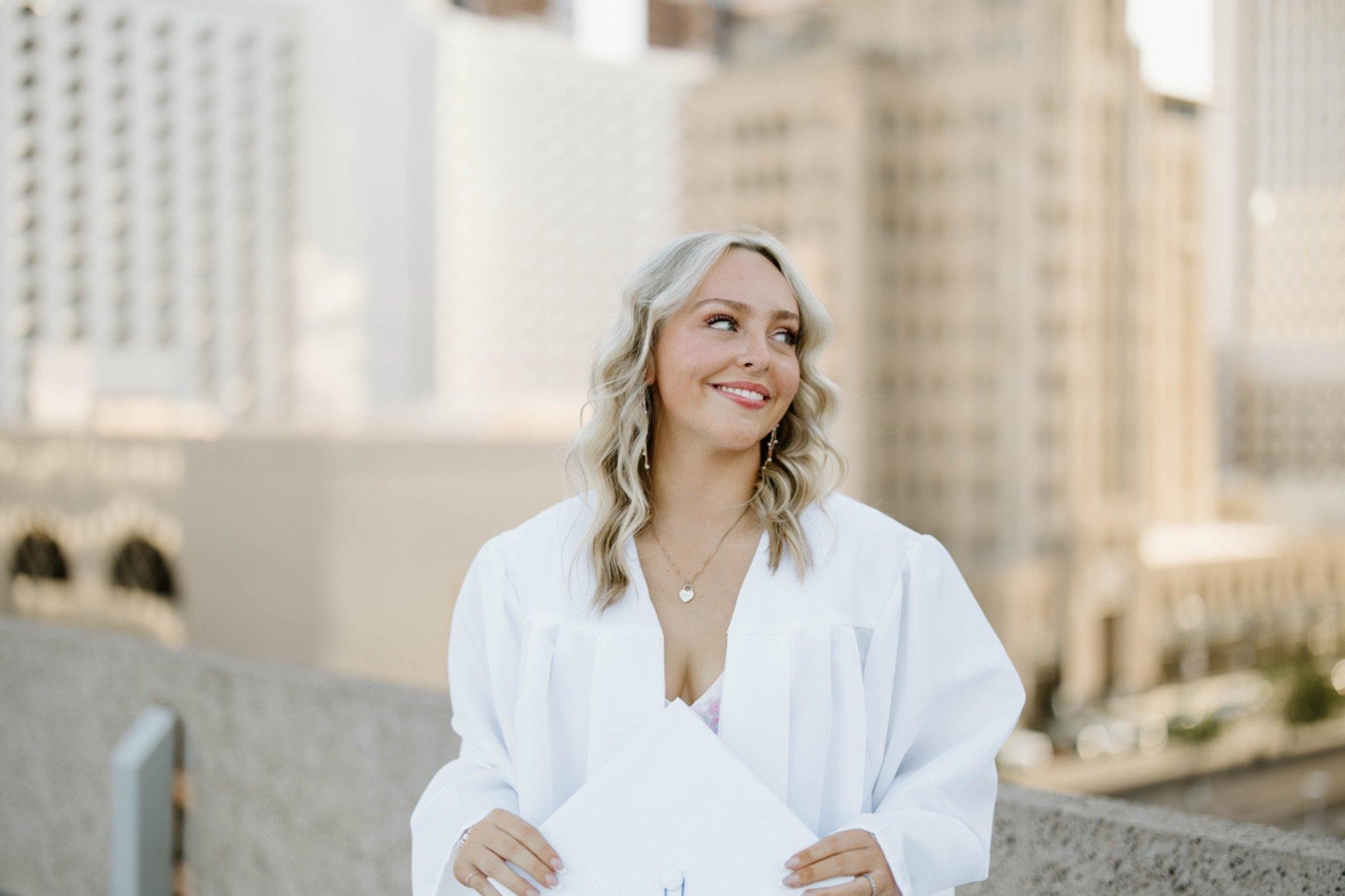 carousel-hero-element image-7