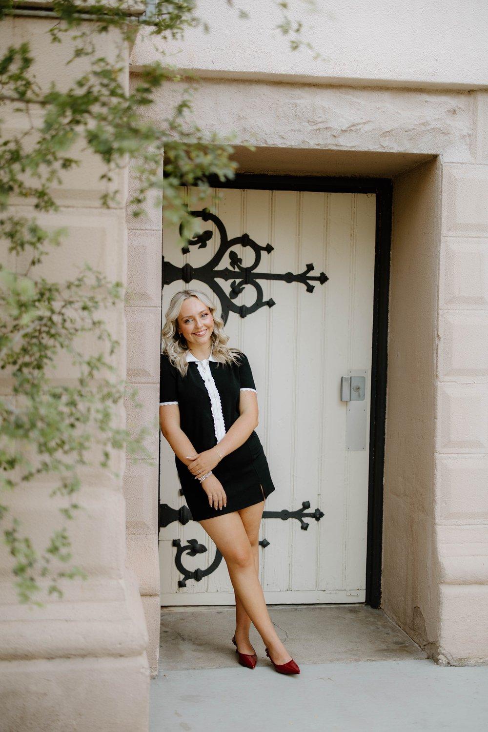 carousel-hero-element image-16