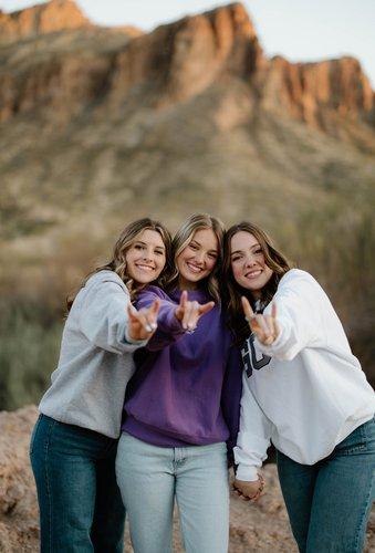 mobile - carousel-hero-element image-4