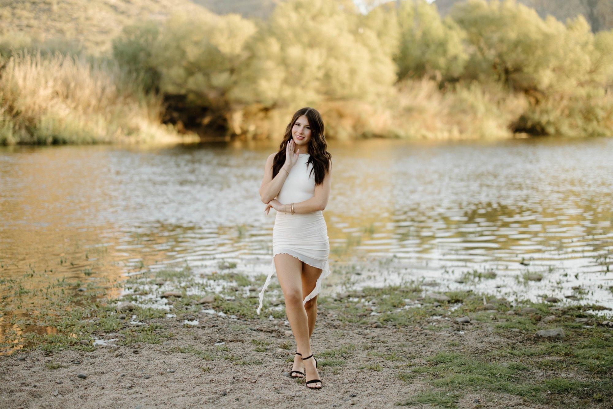 carousel-hero-element image-14