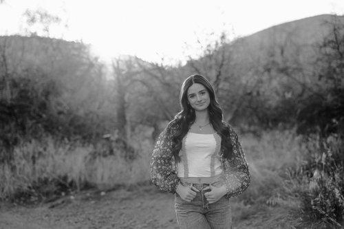 mobile - carousel-hero-element image-2